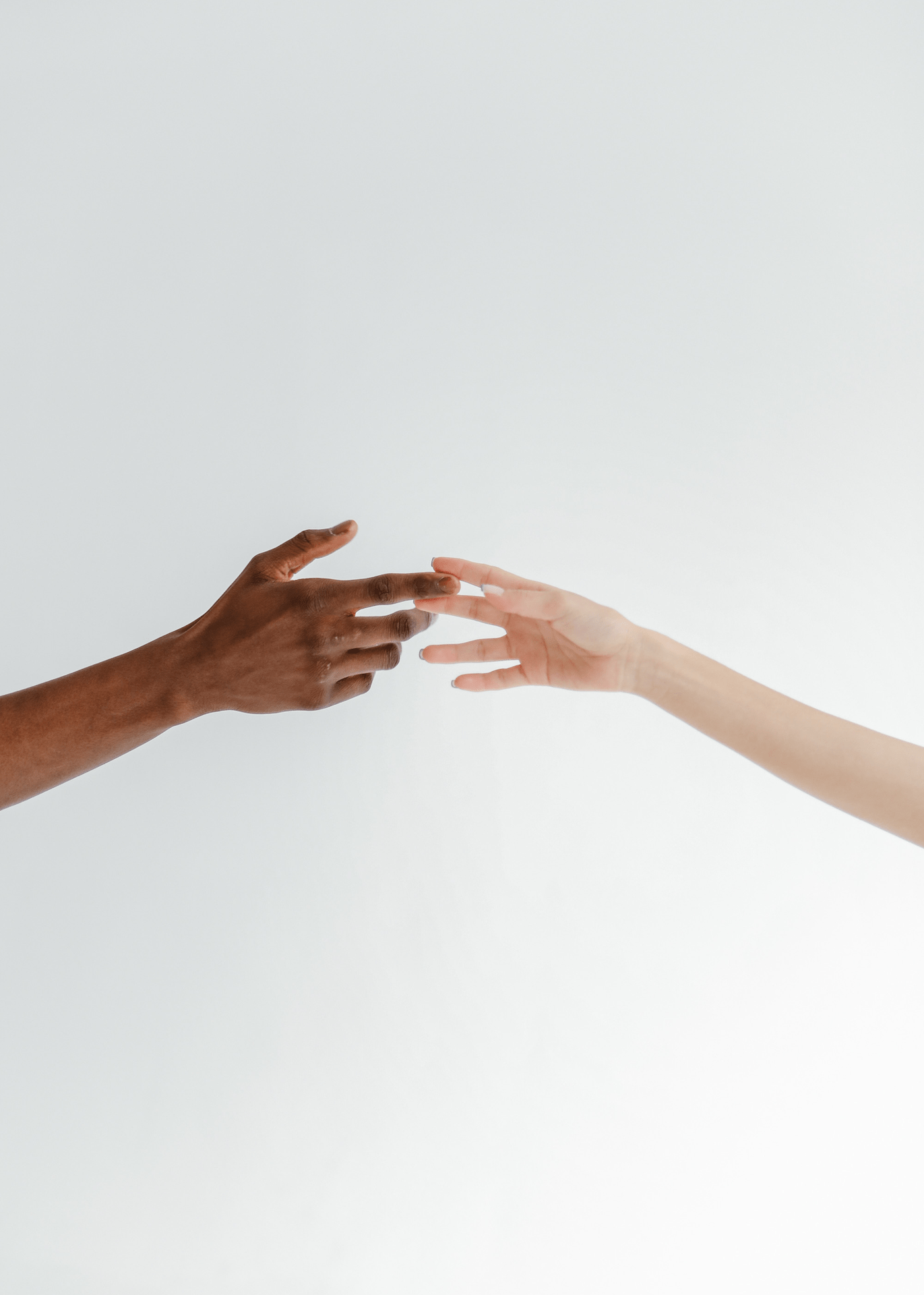 De hechtingsdans in je relatie: waarom jullie blijven vastlopen (en hoe het anders kan)